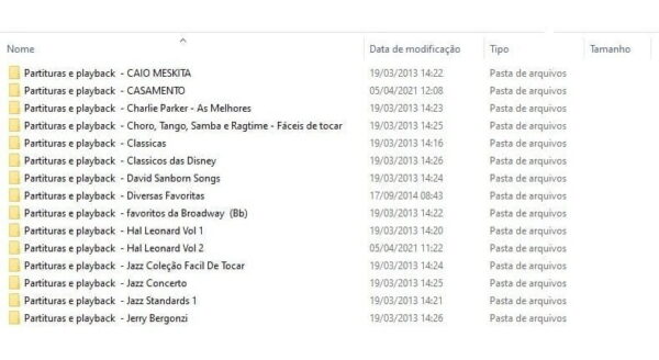 1550 Playbacks + 1550 Partitura Para Sax + Apostilas