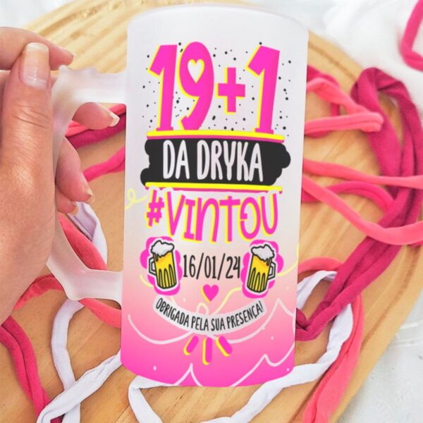 artes digitais canecas de chopp aniversario design caneca sublimacao