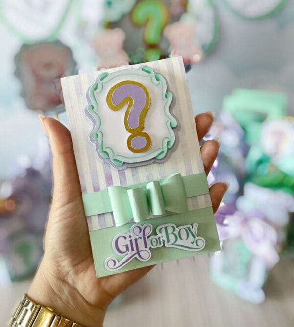 convites cha revelacao verde com lilas arquivo digital personalizadas